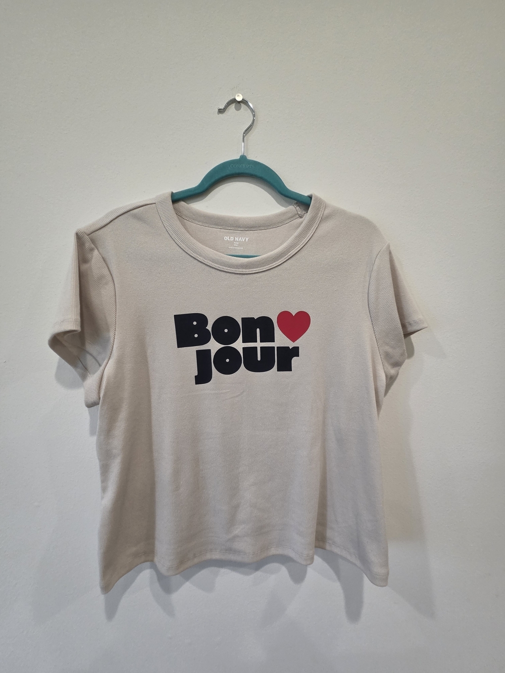 Old Navy Cream  Short Sleeve Tee with Black 'Bonjour' and Red Heart